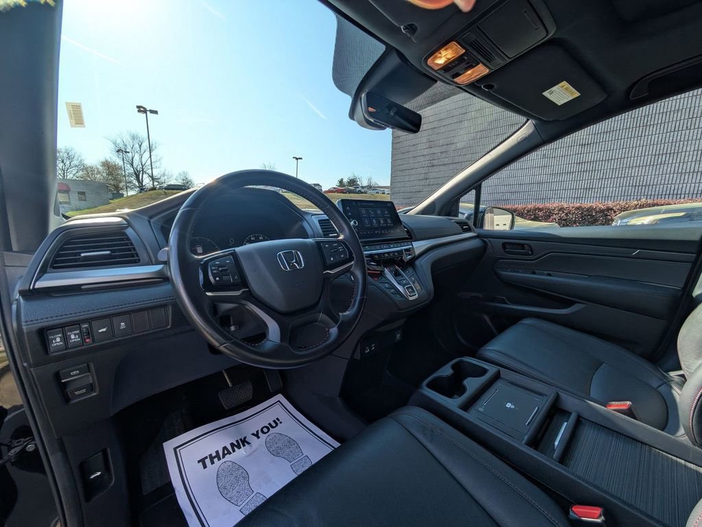 Used 2025 Honda Odyssey Sport-L image 15