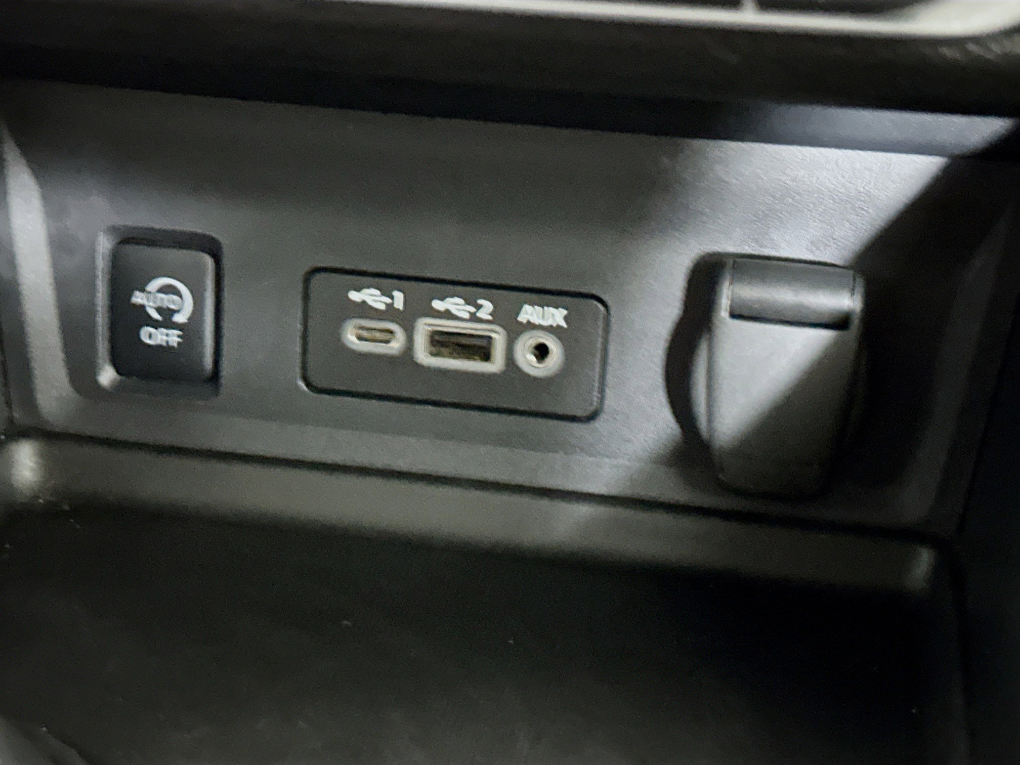 Used 2024 Nissan Sentra SV image 25