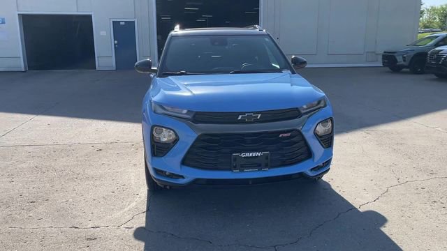 Used 2023 Chevrolet TrailBlazer RS w/ Sun and Liftgate Package AWD/4WD image 3