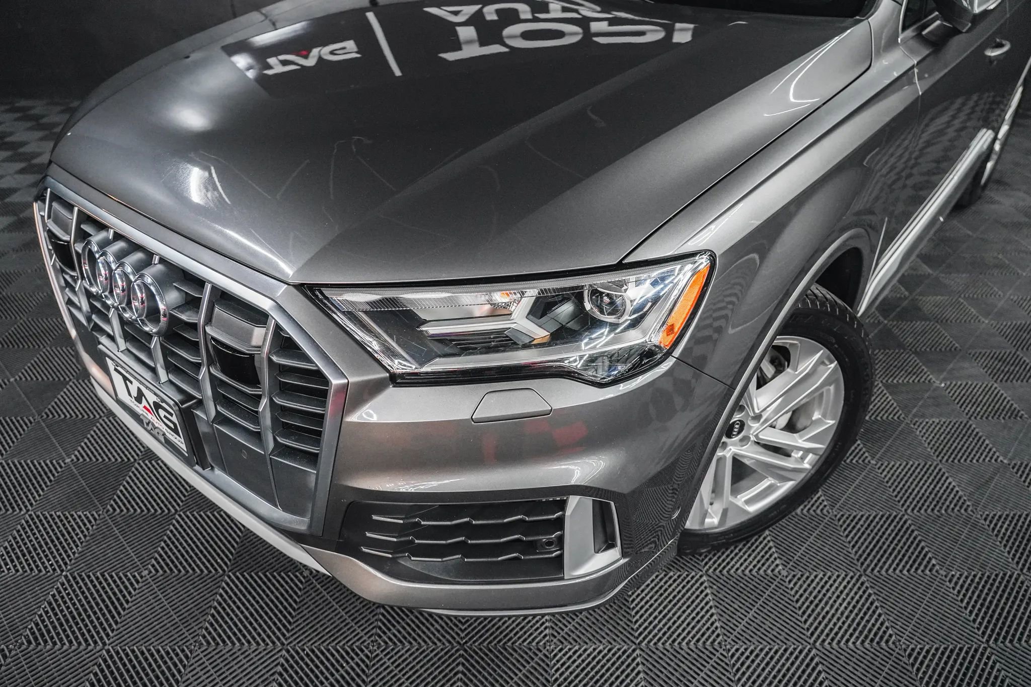 Used 2022 Audi Q7 3.0T Premium Plus image 3