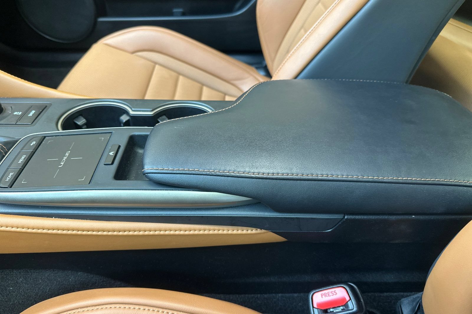Used 2019 Lexus RC 300 w/ Premium Package RWD image 32