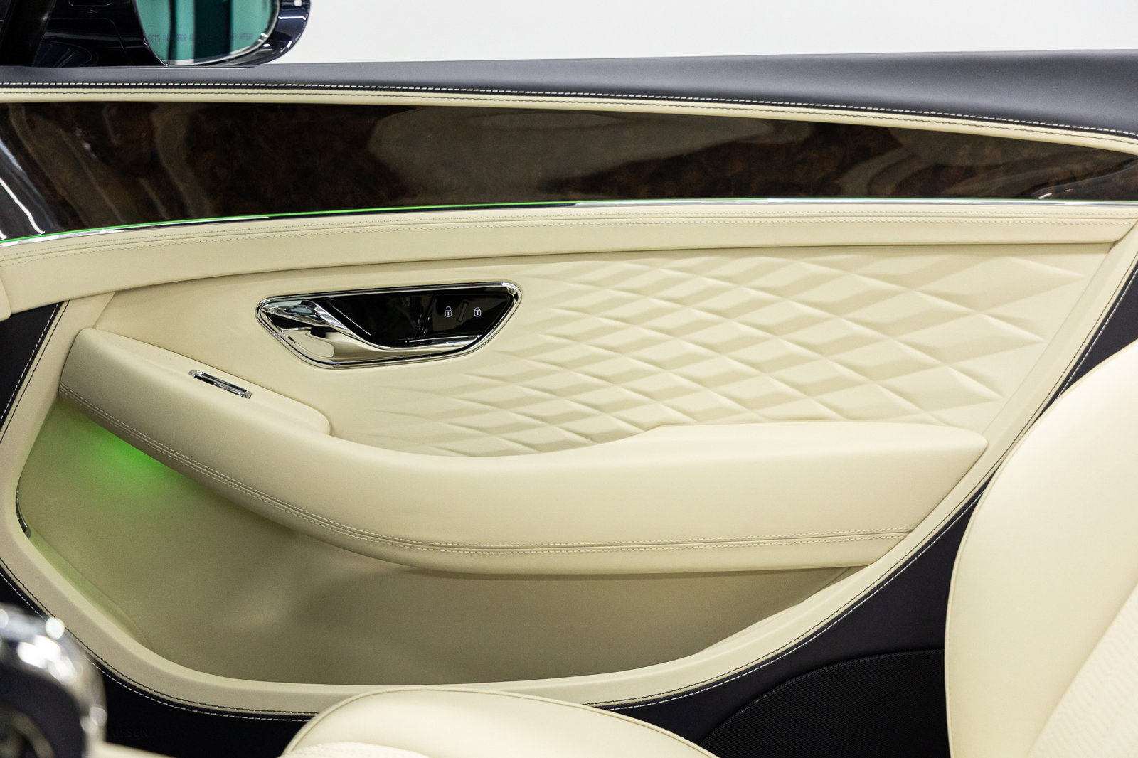 New 2026 Bentley Continental GTC image 36