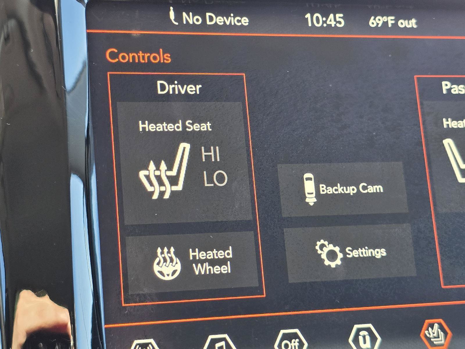 Used 2019 Jeep Cherokee Limited AWD/4WD image 24