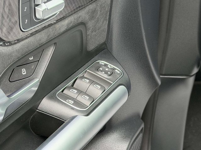 Certified 2023 Mercedes-Benz GLA 250 4MATIC image 14