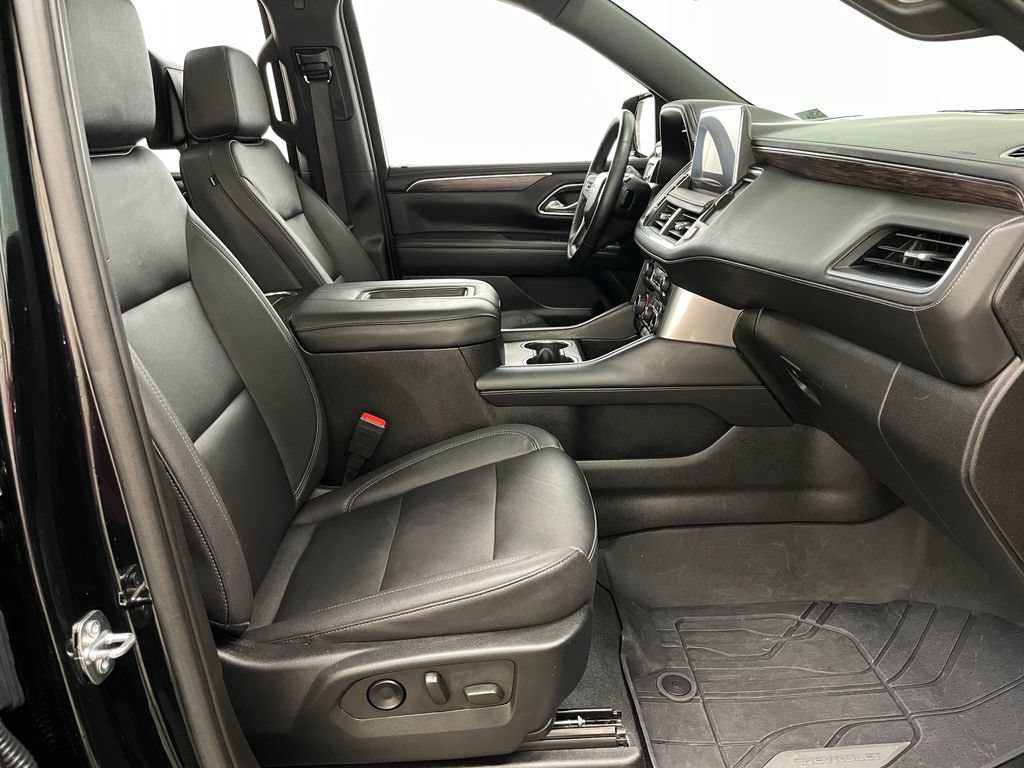 Used 2023 Chevrolet Tahoe LT w/ LT Signature Plus Package AWD/4WD image 44