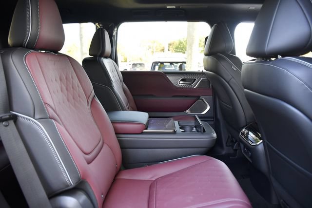 New 2026 INFINITI QX80 Autograph w/ Premium Cargo Package AWD/4WD image 33