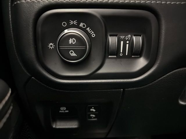 Used 2022 RAM 1500 Limited w/ Night Edition image 32