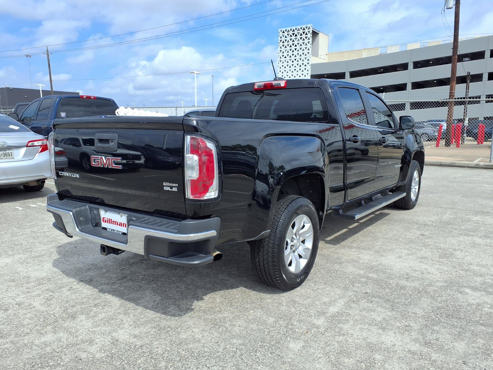 Used 2015 GMC Canyon SLE RWD image 24