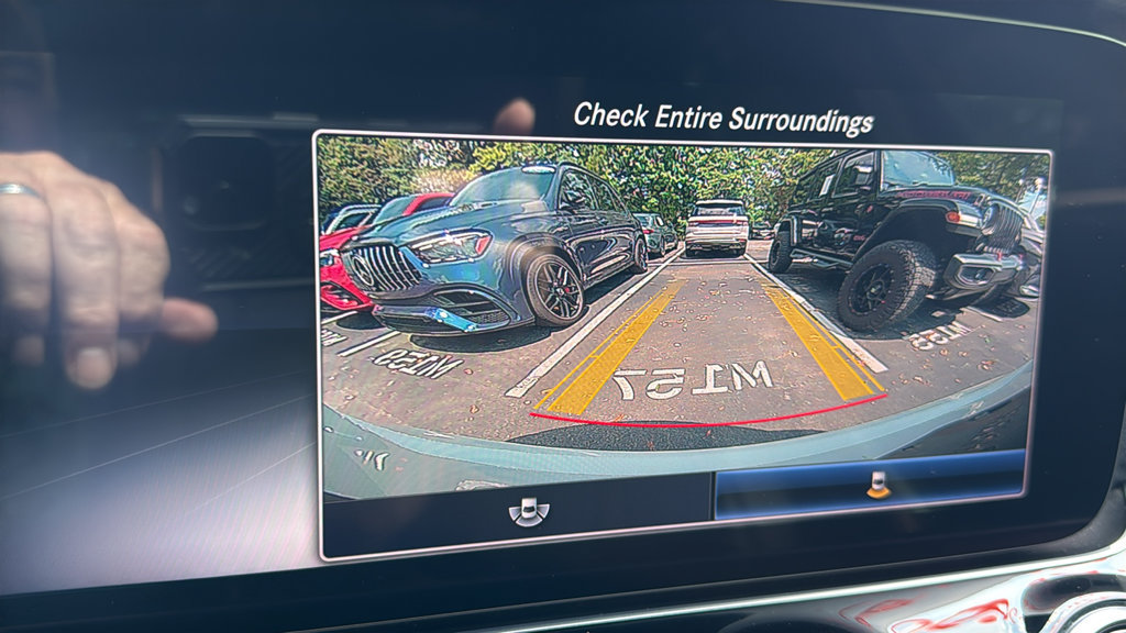 Used 2020 Mercedes-Benz E 350 Sedan image 29