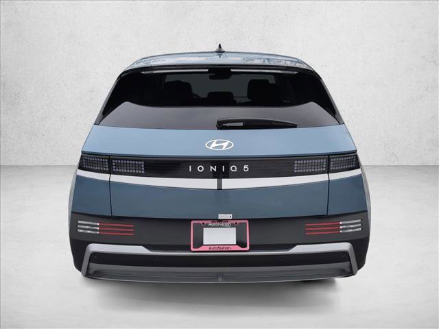 New 2026 Hyundai Ioniq 5 SE image 8