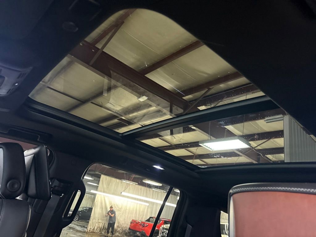 Certified 2024 GMC Yukon XL Denali Ultimate AWD/4WD image 13