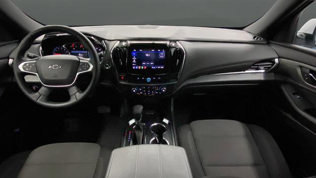 Used 2023 Chevrolet Traverse LT w/ Midnight/Sport Edition image 11
