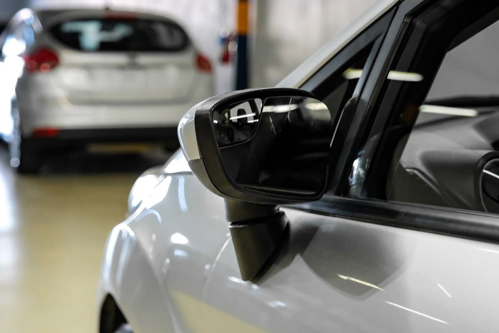 Used 2019 Ford Fiesta SE image 37