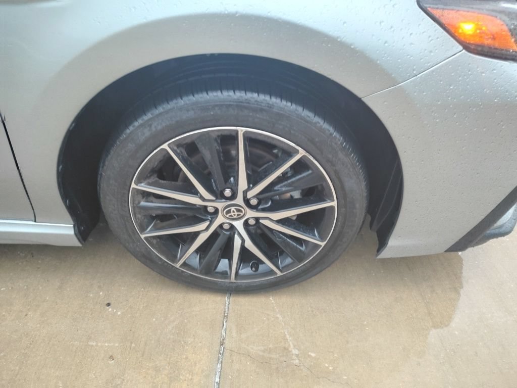 Used 2024 Toyota Camry SE FWD image 27