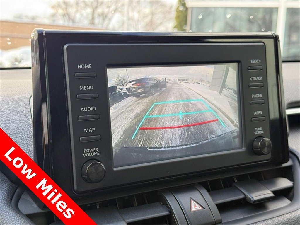 Used 2019 Toyota RAV4 LE image 24