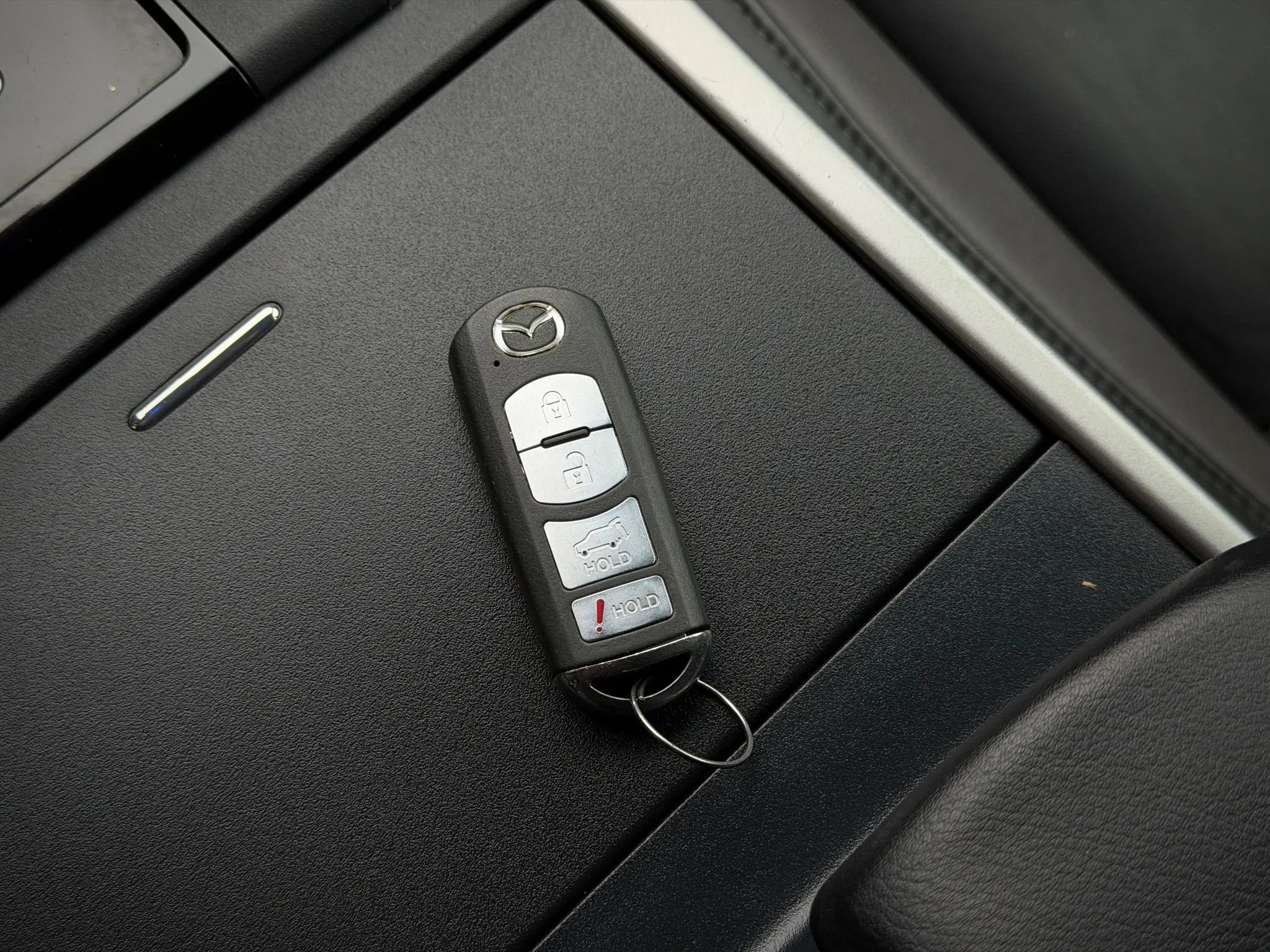 Used 2012 MAZDA CX-9 Grand Touring w/ Moonroof & Bose Audio Pkg image 25