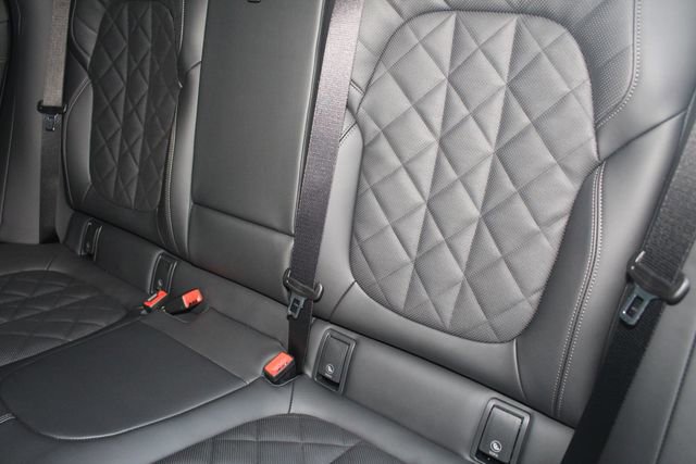 New 2026 BMW X6 xDrive40i w/ Executive Package image 21