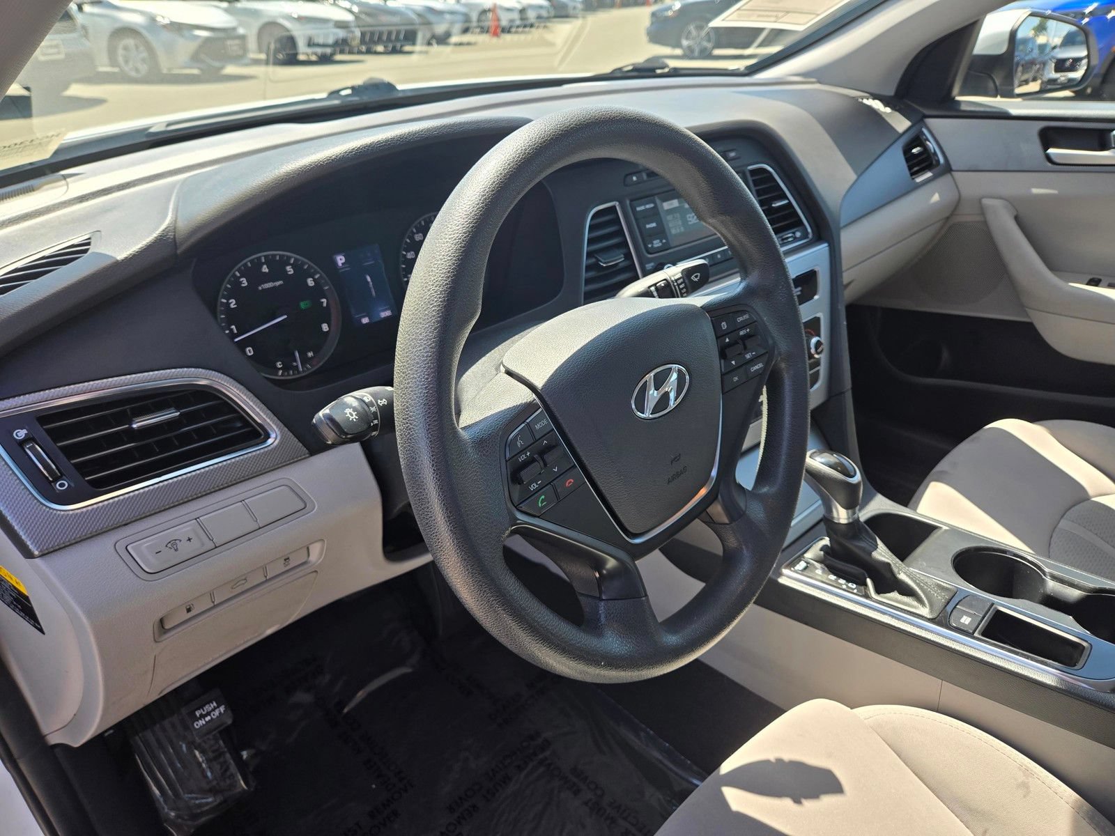 Used 2017 Hyundai Sonata SE FWD image 13