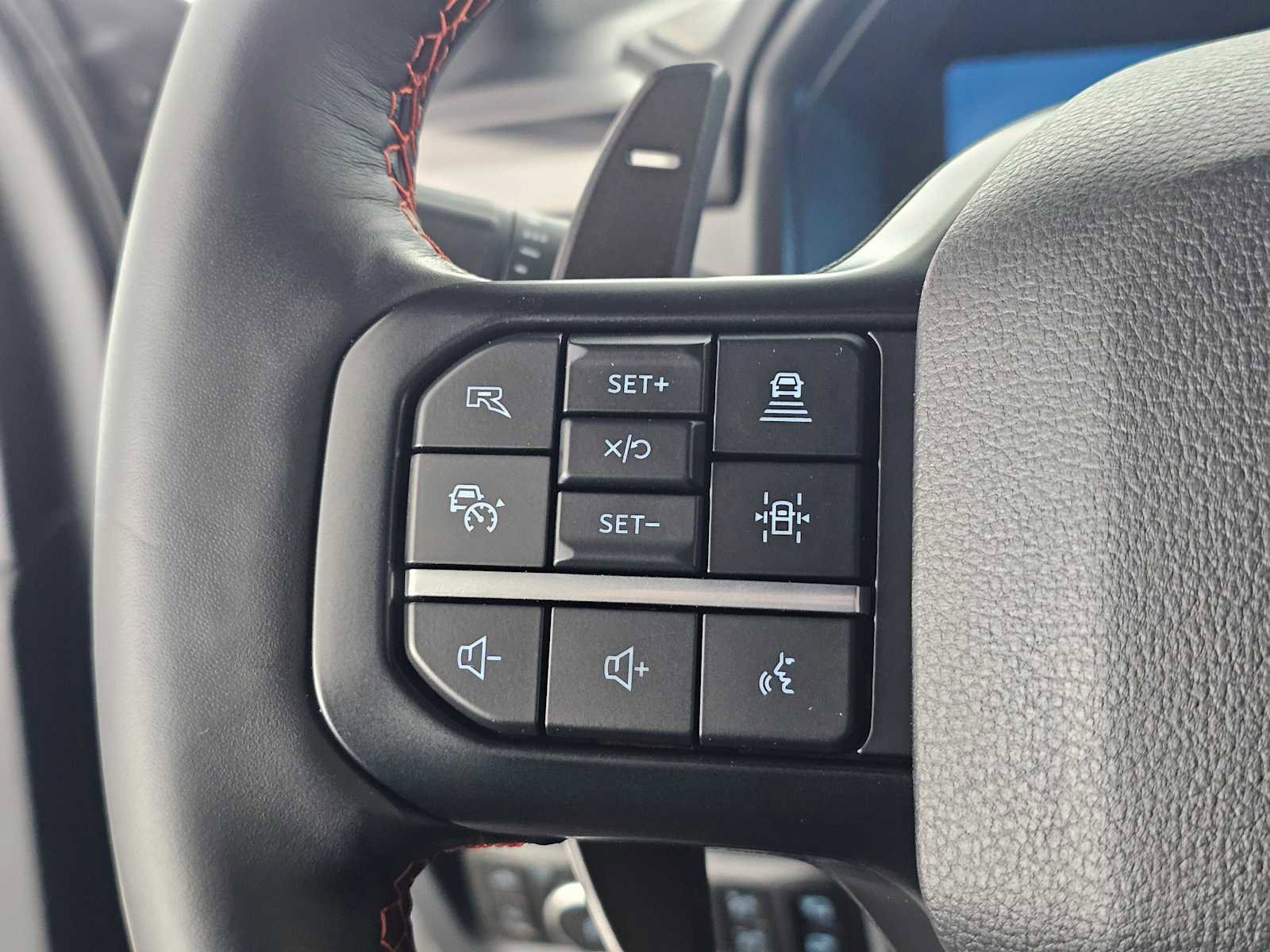 Used 2025 Ford F150 Raptor image 27