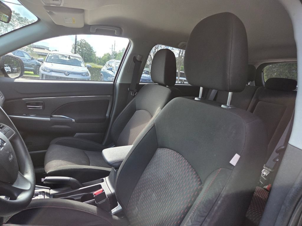 Used 2019 Mitsubishi Outlander Sport FWD image 11
