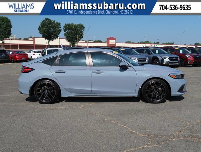 Used 2023 Honda Civic Sport Touring image 9