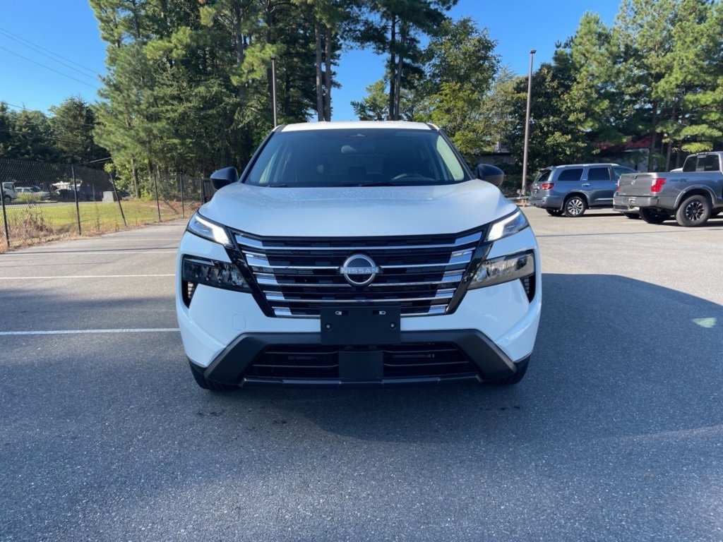 New 2026 Nissan Rogue S image 3