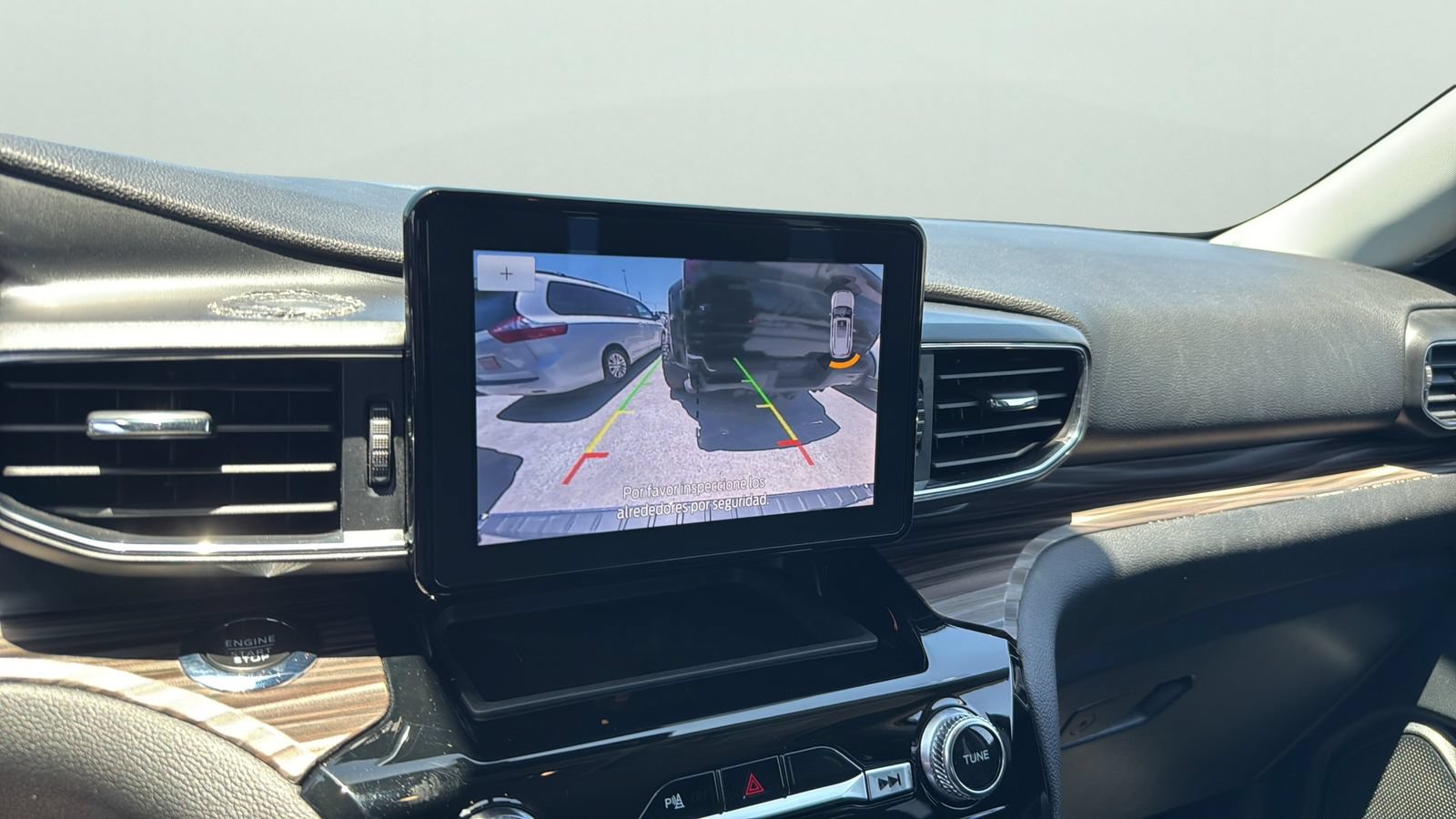 Used 2024 Ford Explorer Limited RWD image 15