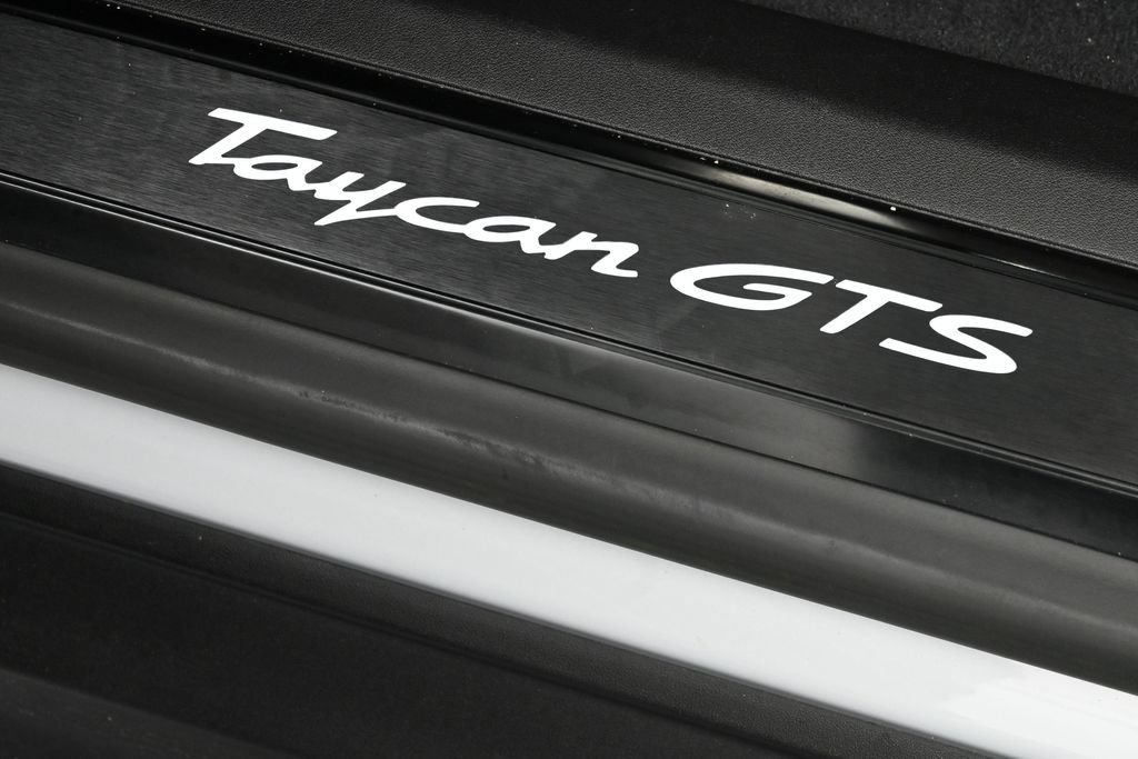 Certified 2023 Porsche Taycan GTS AWD/4WD image 25