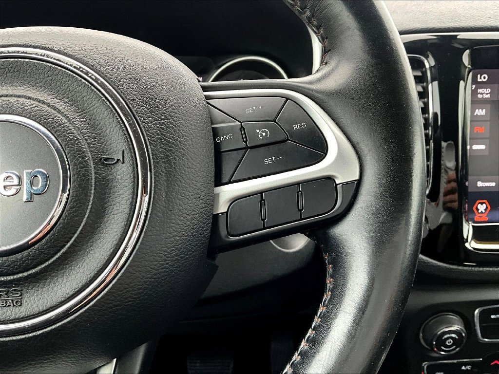 Used 2019 Jeep Compass Limited AWD/4WD image 15