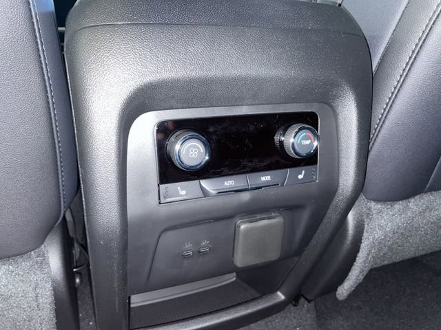 New 2026 Chevrolet Traverse RS image 23