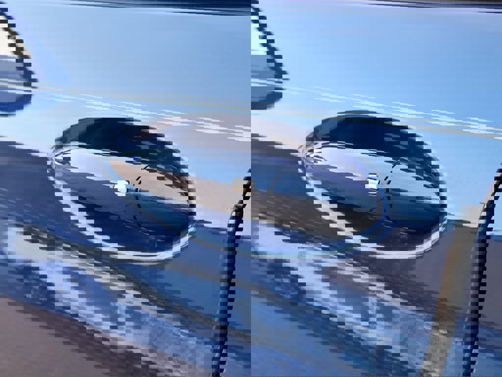 Used 2022 Chevrolet TrailBlazer LT w/ Driver Confidence Package image 20