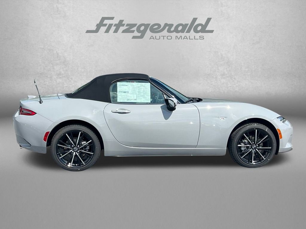 New 2025 MAZDA MX-5 Miata Grand Touring w/ Weather Package image 3