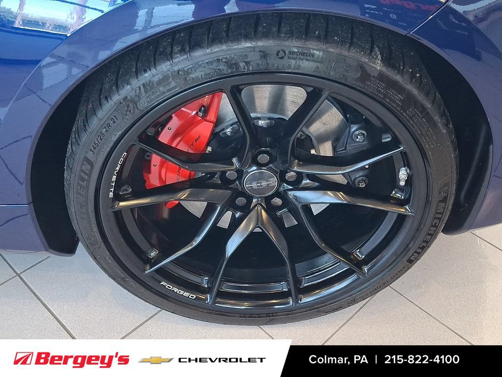 New 2027 Chevrolet Corvette Grand Sport w/ Z52 Sport Performance Package RWD image 5