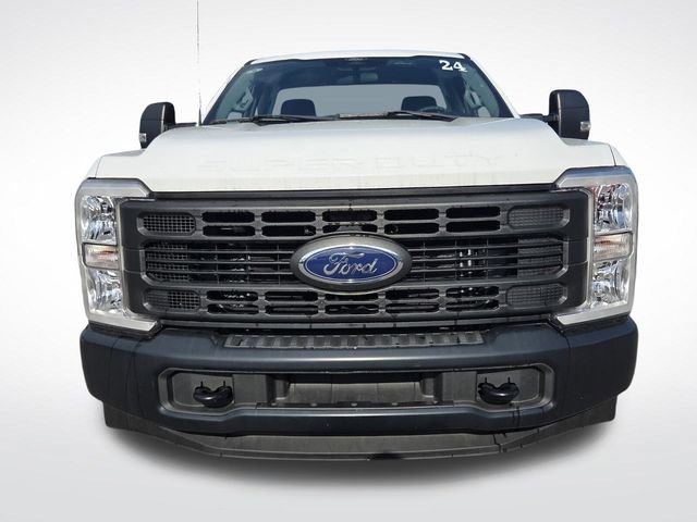 Used 2024 Ford F350 XL w/ XL Driver Assist Package image 3