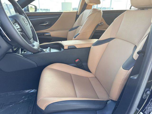 Certified 2023 Lexus ES 350 w/ Premium Package FWD image 11