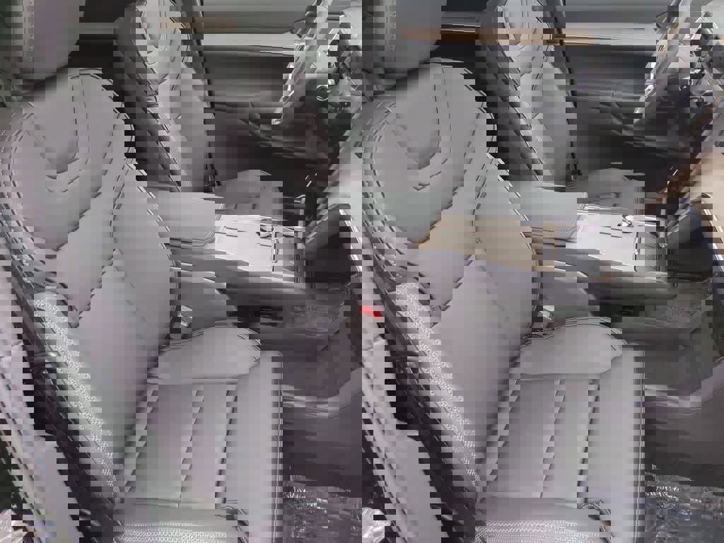 Certified 2025 Volvo EX90 Ultra image 14