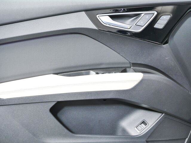 Used 2023 Audi Q4 e-tron Premium Plus w/ Premium Plus AWD/4WD image 8