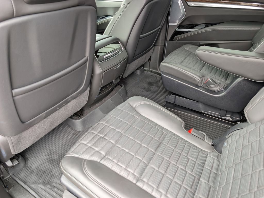 Used 2025 Cadillac Escalade Sport Platinum w/ LPO, Floor Liner Package image 16