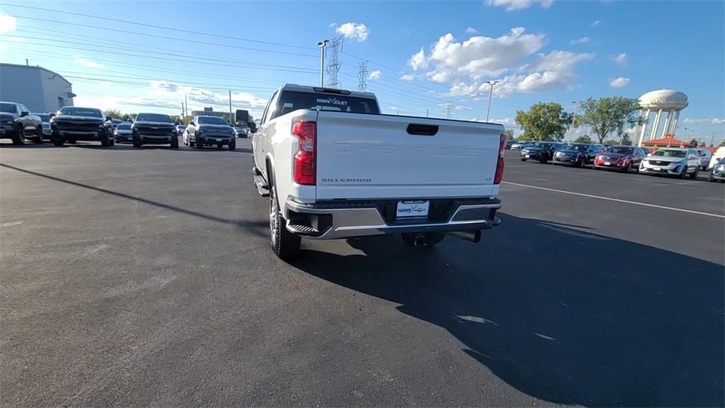 Used 2024 Chevrolet Silverado 2500 LT image 5