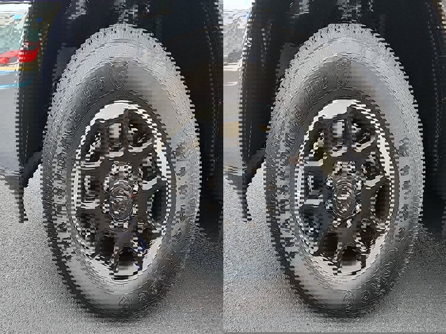 Used 2025 RAM 3500 Laramie w/ Towing Technology Group image 12