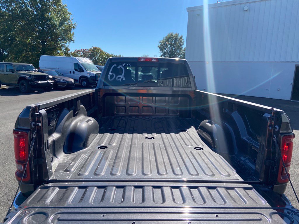 New 2027 RAM 3500 Tradesman AWD/4WD image 10