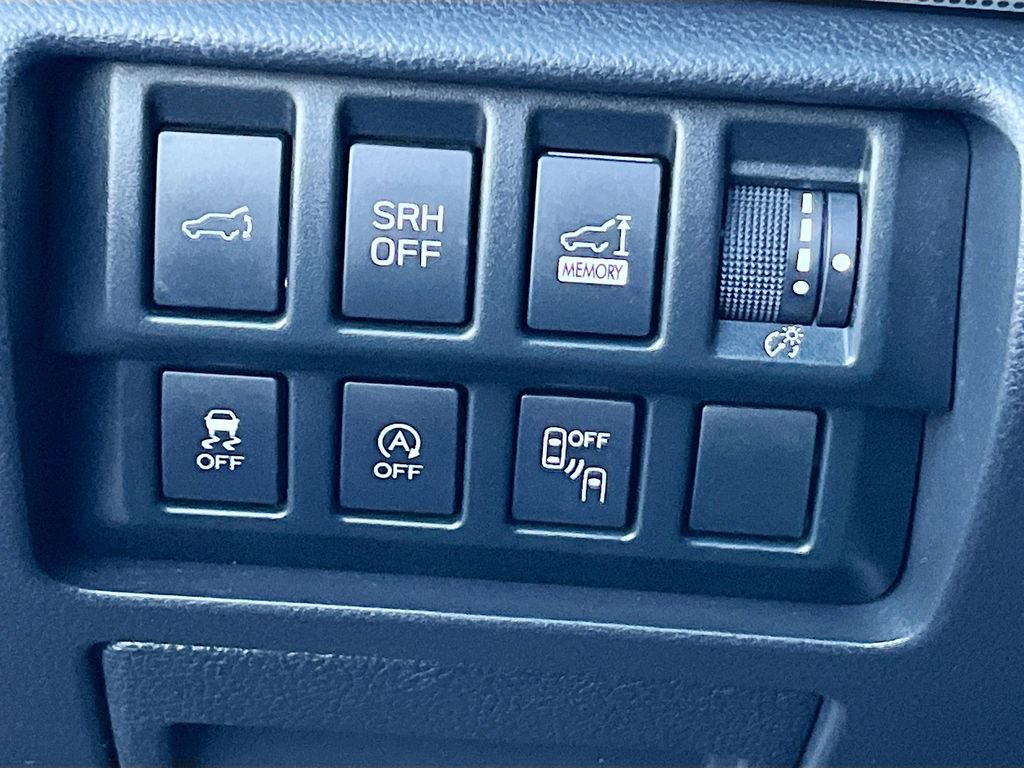 Used 2021 Subaru Forester Limited w/ Popular Package #3 AWD/4WD image 10