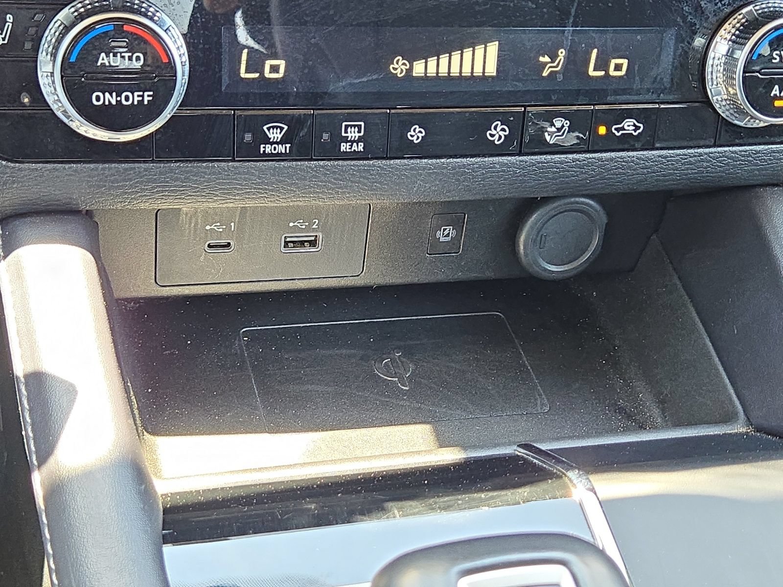 Used 2024 Mitsubishi Outlander SE FWD image 29