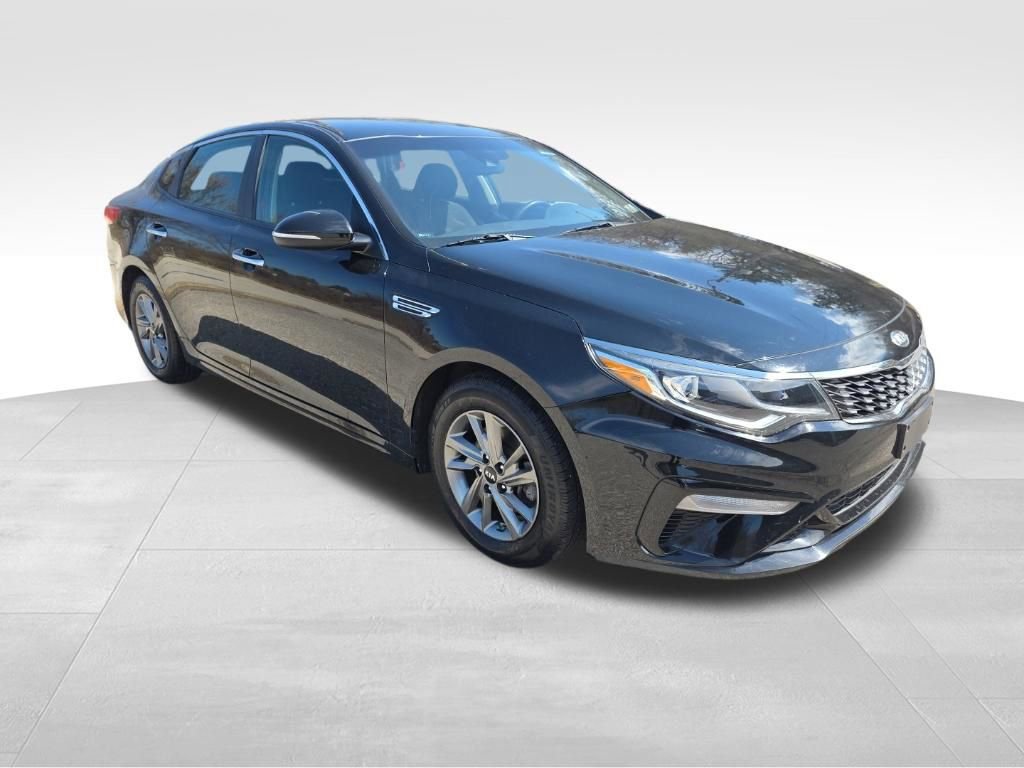 Used 2019 Kia Optima LX image 3