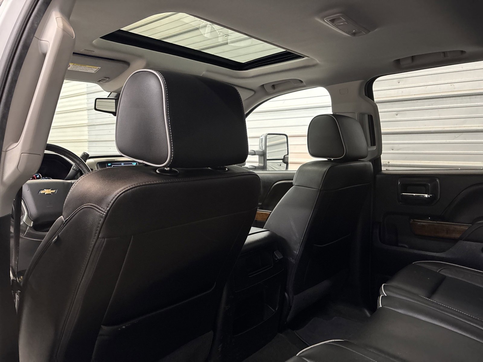 Used 2017 Chevrolet Silverado 2500 High Country w/ Duramax Plus Package image 23