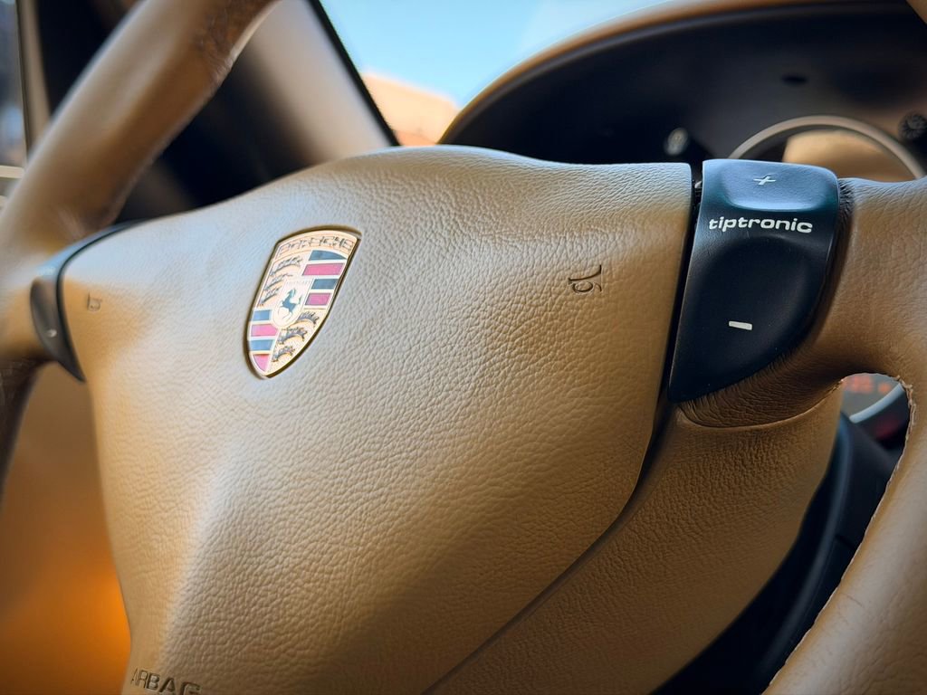 Used 2004 Porsche Boxster S image 25