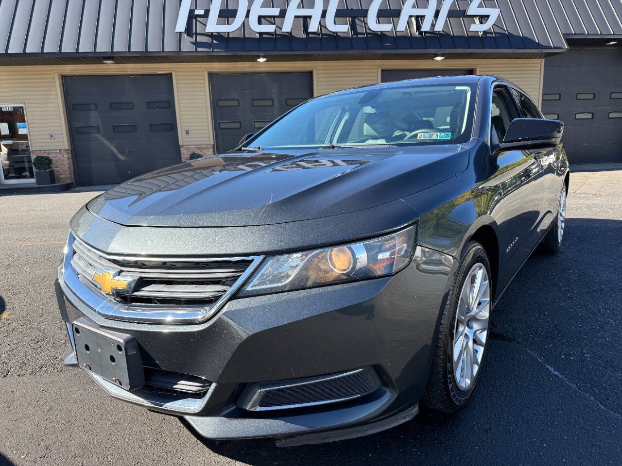 Used 2019 Chevrolet Impala LS FWD image 1