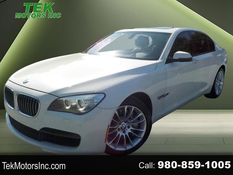 Used 2014 BMW 750i w/ Executive Package RWD image 1