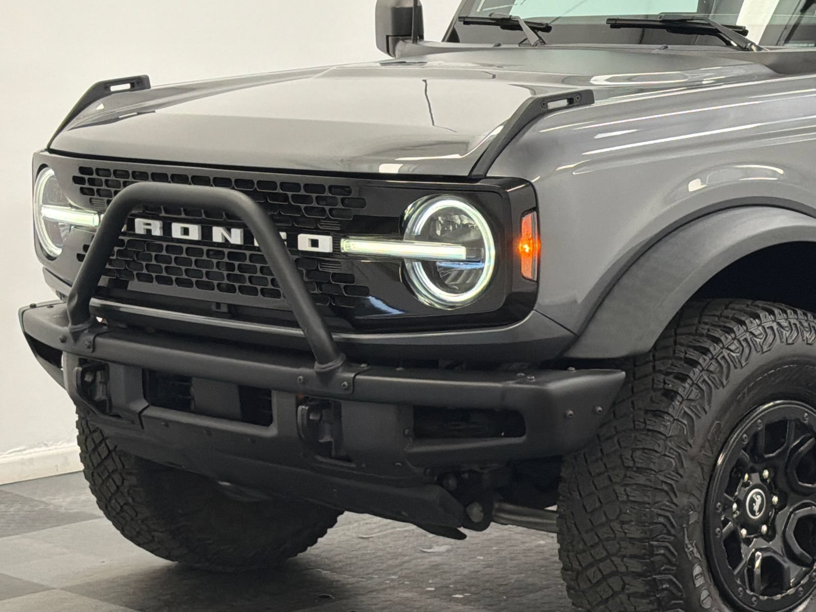 Used 2023 Ford Bronco Wildtrak AWD/4WD image 2