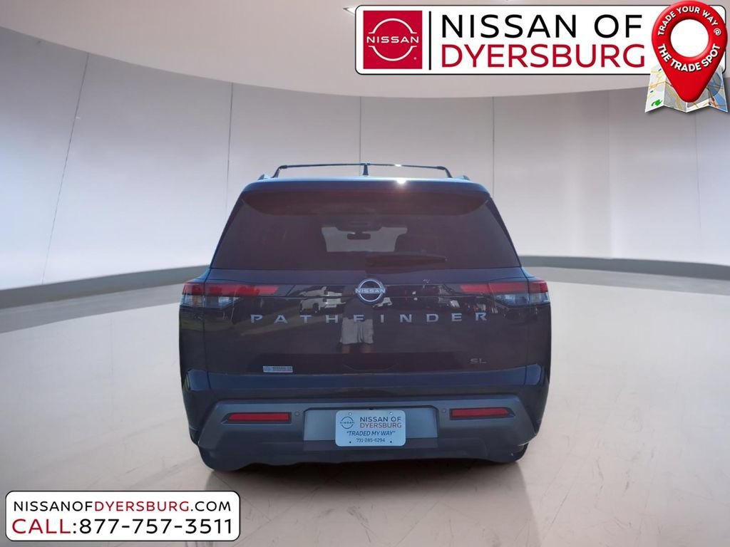 New 2026 Nissan Pathfinder SL FWD image 4